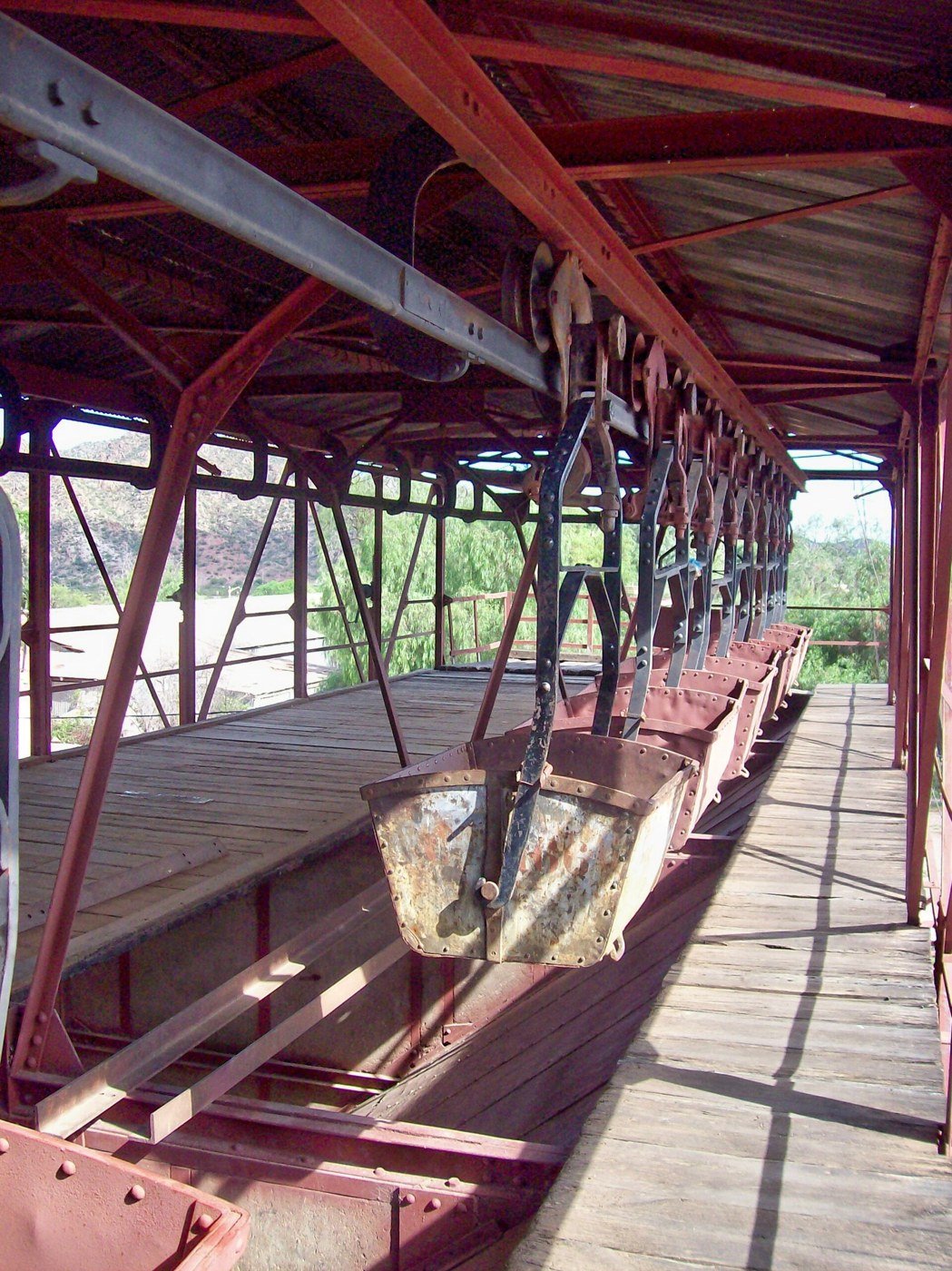 Cars of the Chilecito–La Mejicana cableway